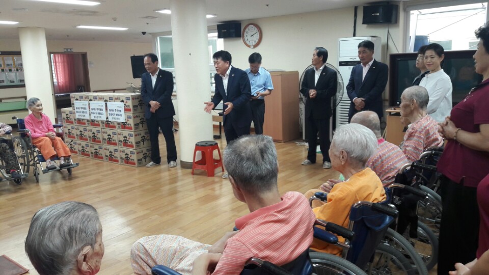 성주군의회, 추석맞아 사회복지시설 위문