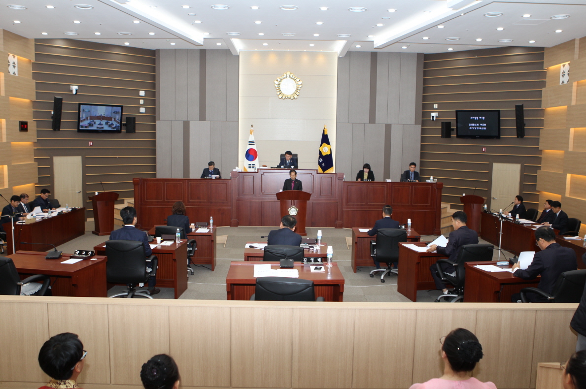 제8대 성주군의회 개원1주년 기획 보도자료
