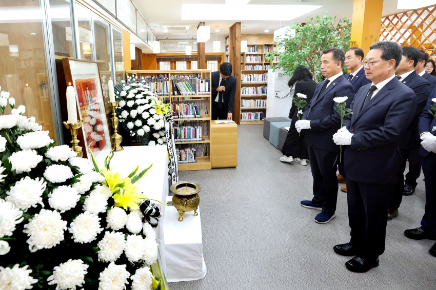 025A5377---.jpg