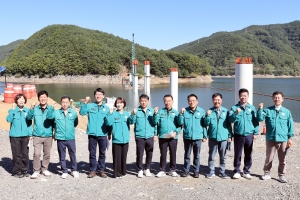 단체사진 (1)---.jpg